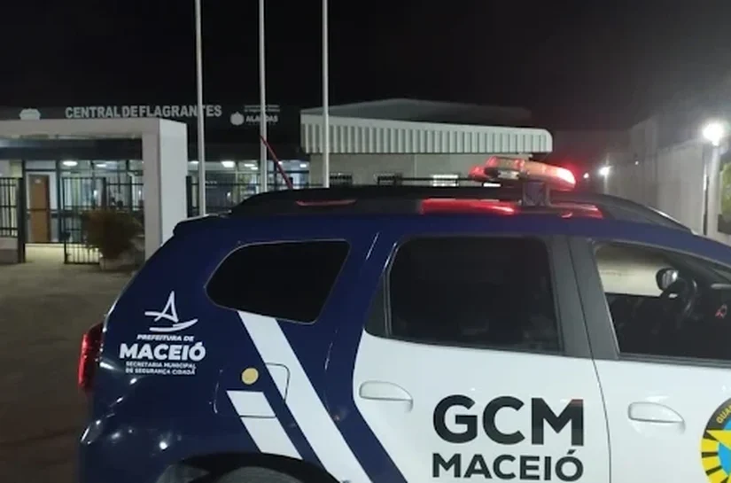 Guarda Municipal prende homem por importunação sexual contra passageira de ônibus em Maceió