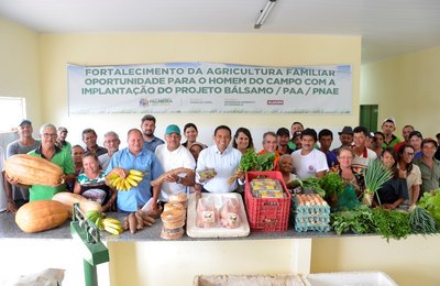 Prefeitura recebe produtos do PAA que serão distribuídos a 12 instituições de Palmeira dos Índios
