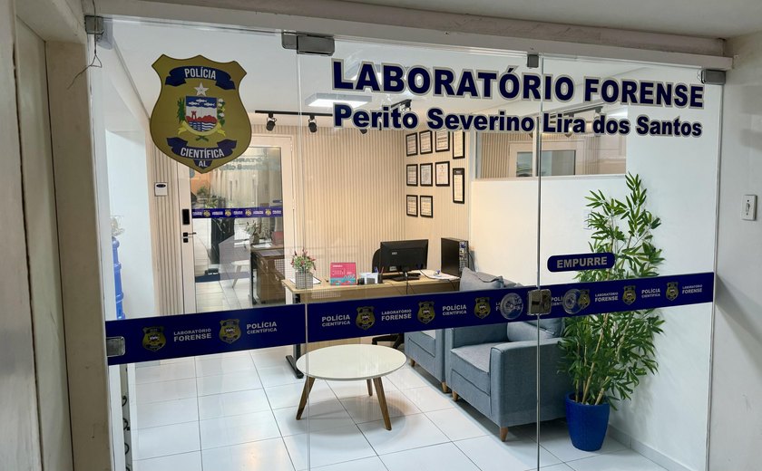 Polícia Científica coleta DNA de suspeito para comprovar feminicídio