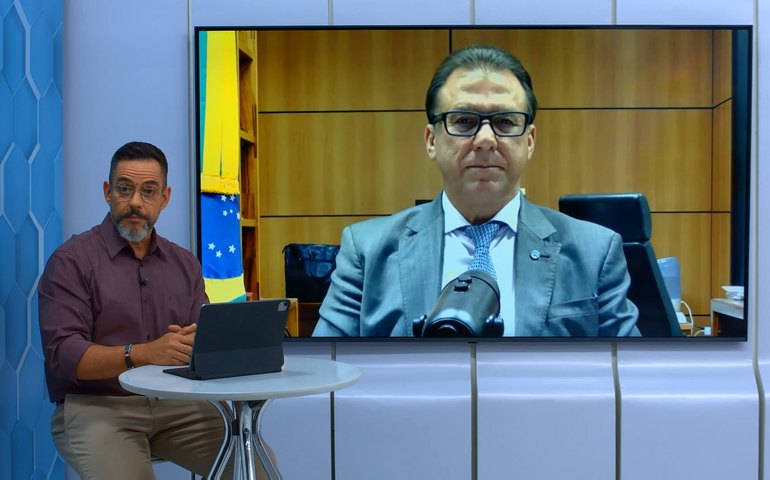 Ministro do Trabalho é entrevistado no Aparecida Debate