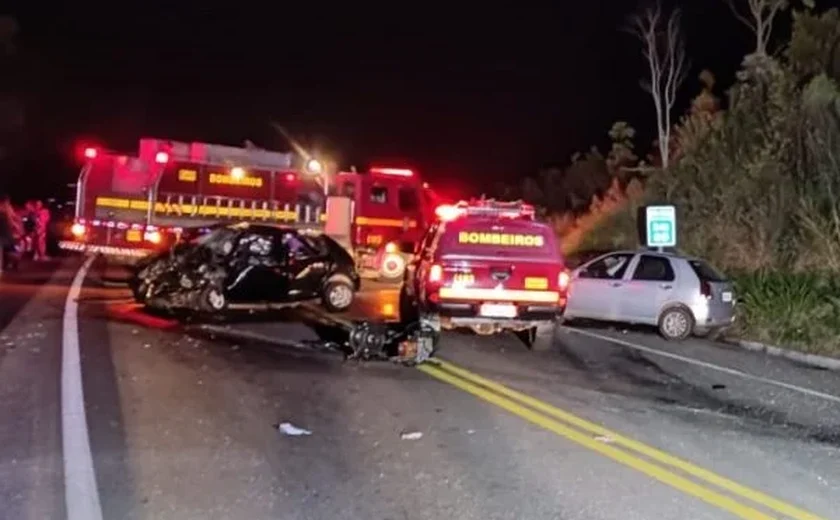 Acidente em BR de Ouro Preto deixa 7 mortos, entre eles, 2 crianças