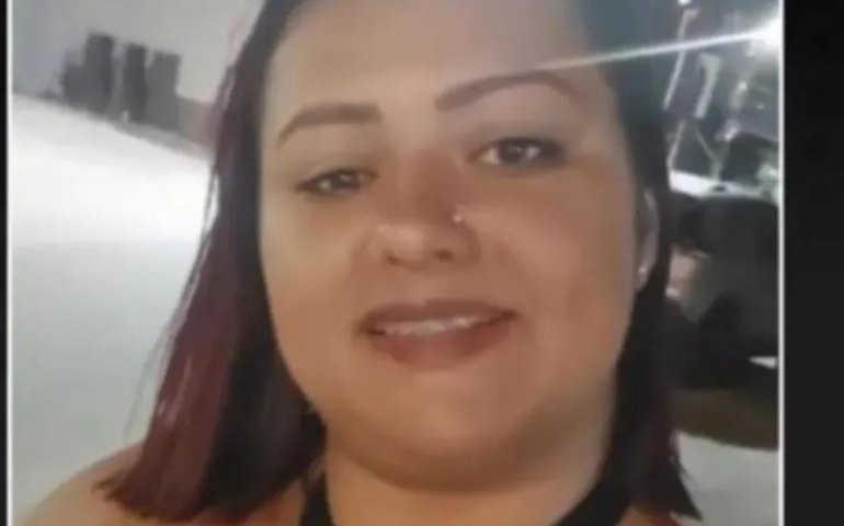 Buscas por jovem desaparecida mobilizam Bombeiros e PM em área de mata em Maceió