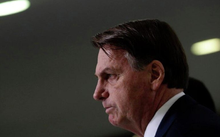 Cirurgia de Bolsonaro para correção de hérnia é concluída em Brasília