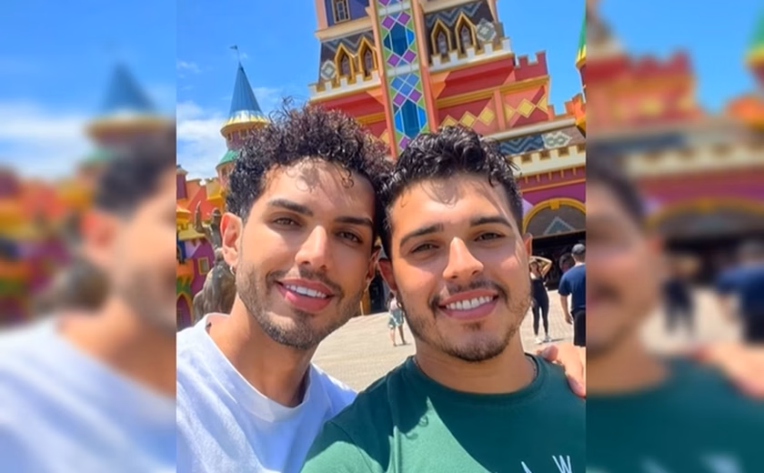 Casal sofre homofobia em viagem de ônibus de Balneário Camboriú para SP