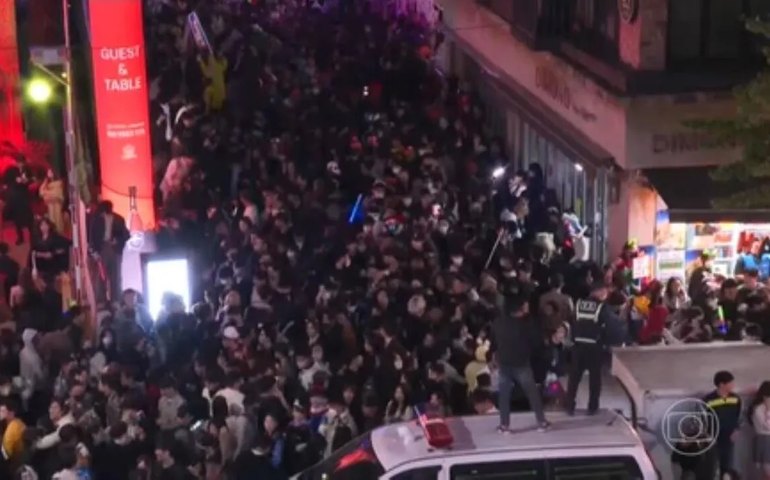 Coreia do Sul: 151 pessoas morrem esmagadas em festa de Halloween