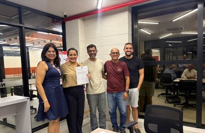 Novos professores tomam posse e passam a integrar o quadro efetivo da Ufal