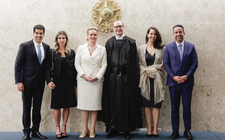 O primeiro dilema de Zanin no STF; R$1 bilhão do saneamento de Maceió