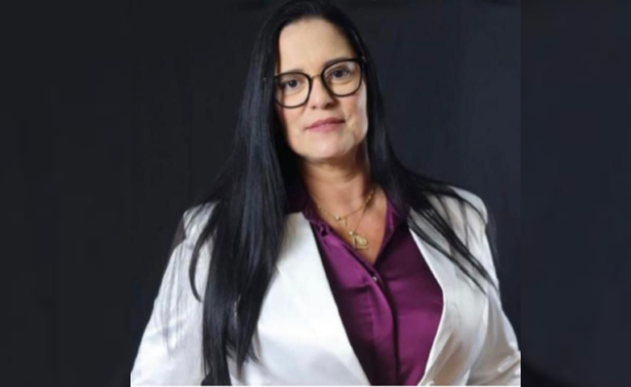 Jullyene denuncia parcialidade da justiça de Alagoas em relação às suas denúncias contra o ex-marido Jullyene denuncia parcialidade da justiça de Alagoas em relação às suas denúncias contra o ex-marido