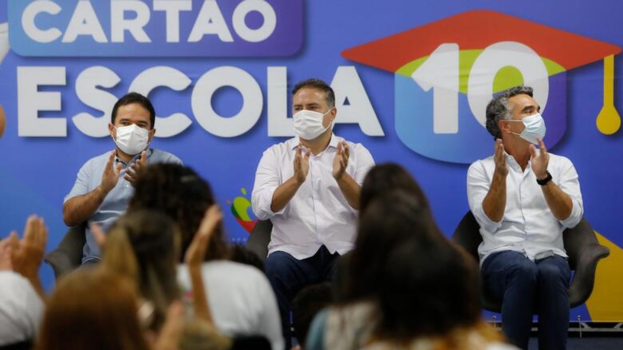 Estado inicia repasse de recursos do cartão Escola 10; Programa destina R$ 165 milhões para 116 mil alunos