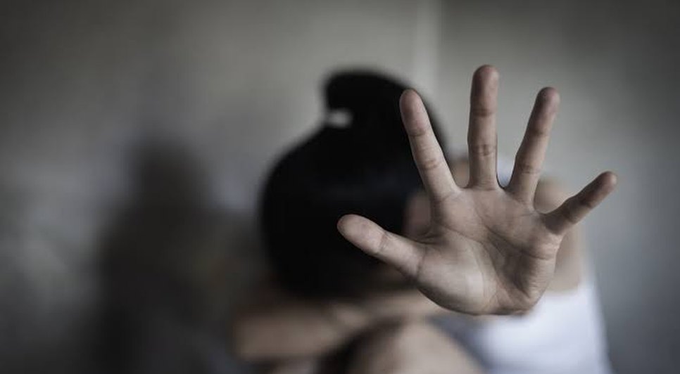 Suspeito de feminicídio é preso horas após o crime no Pontal da Barra, em Maceió