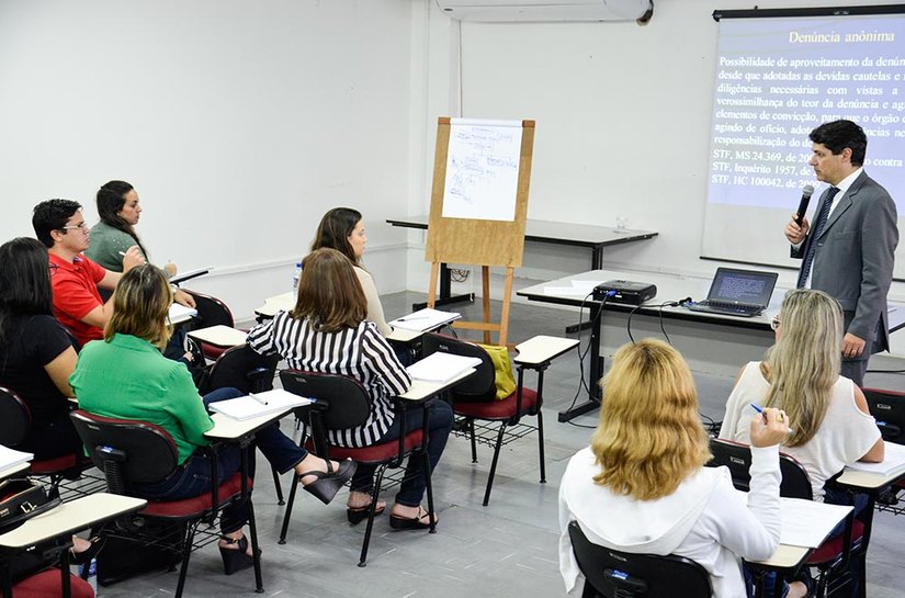 Servidores do TCE/AL participal de curso de capacitação em processos nos TCE's