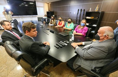 Presidente do TJAL ouve pleitos da advocacia