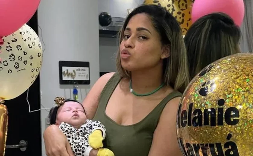 MC Loma surge chorando e faz apelo sobre pai da filha: “Me matando”