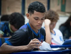 estudantes e professores0002.jpg.jpeg 