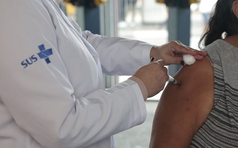 Cientistas desenvolvem 'super vacina' que pode prevenir o câncer antes de ele surgir; entenda