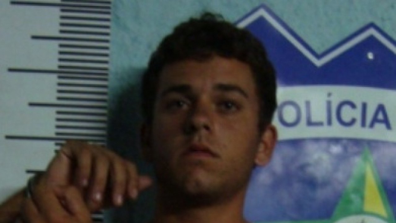 Homem é preso com revólver na parte alta de Maceió