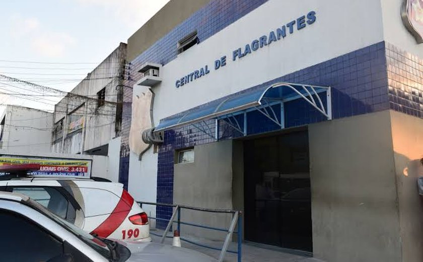 Mulher solicita medida protetiva contra filho após ameaças de morte