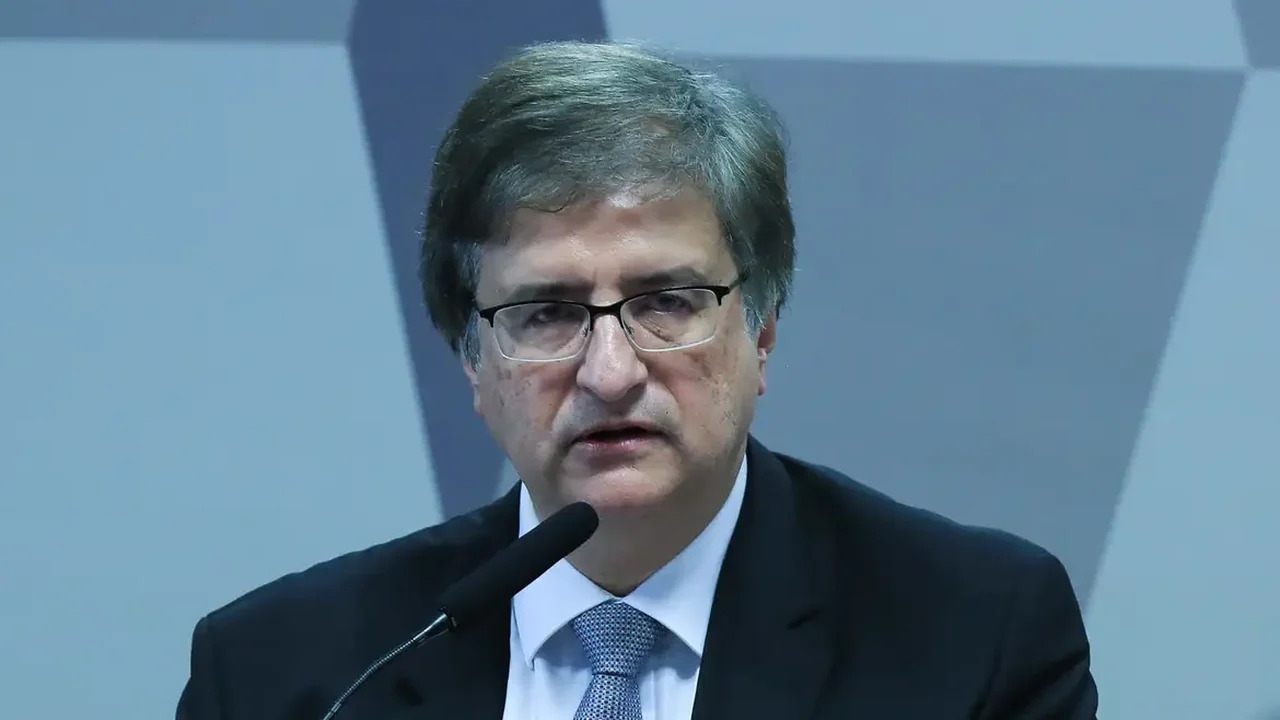 Citado em mensagens, Gonet pede nulidade de relatório da PF que detalha relação entre Vorcaro e Moraes