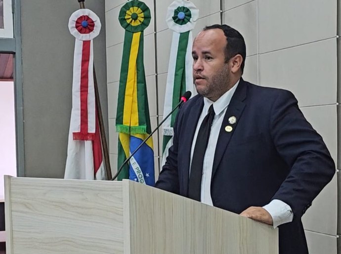 Na Câmara, vereador Zerisson parabeniza ação que libertou trabalhadores alagoanos