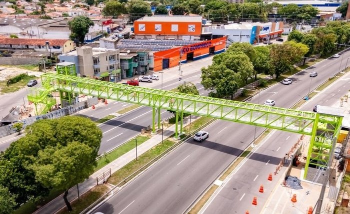 Trecho próximo à Passarela do Canaã terá interdições para avanço das obras da nova estrutura