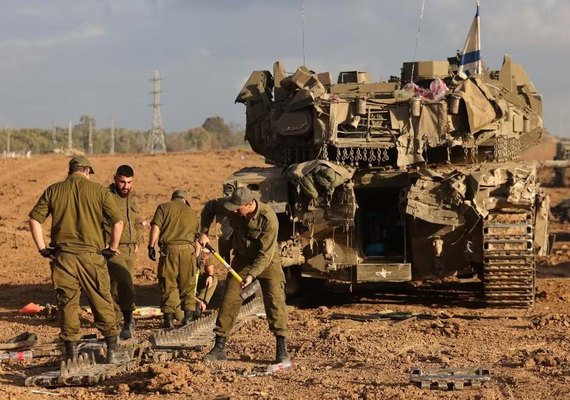 Egito envia a Israel plano de três fases para acabar com a guerra em Gaza