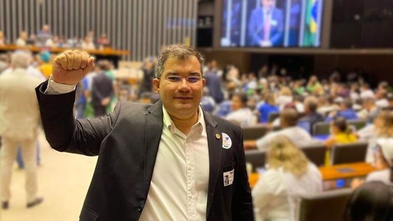 “Não vamos baixar a guarda”, diz Renné Costa sobre o piso salarial nacional da enfermagem