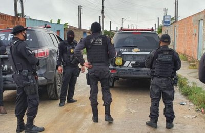 MPAL e SSP cumpre mandados contra grupos criminosos envolvidos com tráfico 