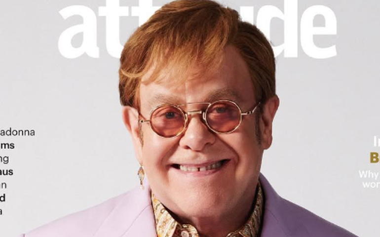 Elton John revela que perdeu visão do olho direito devido a uma infecção