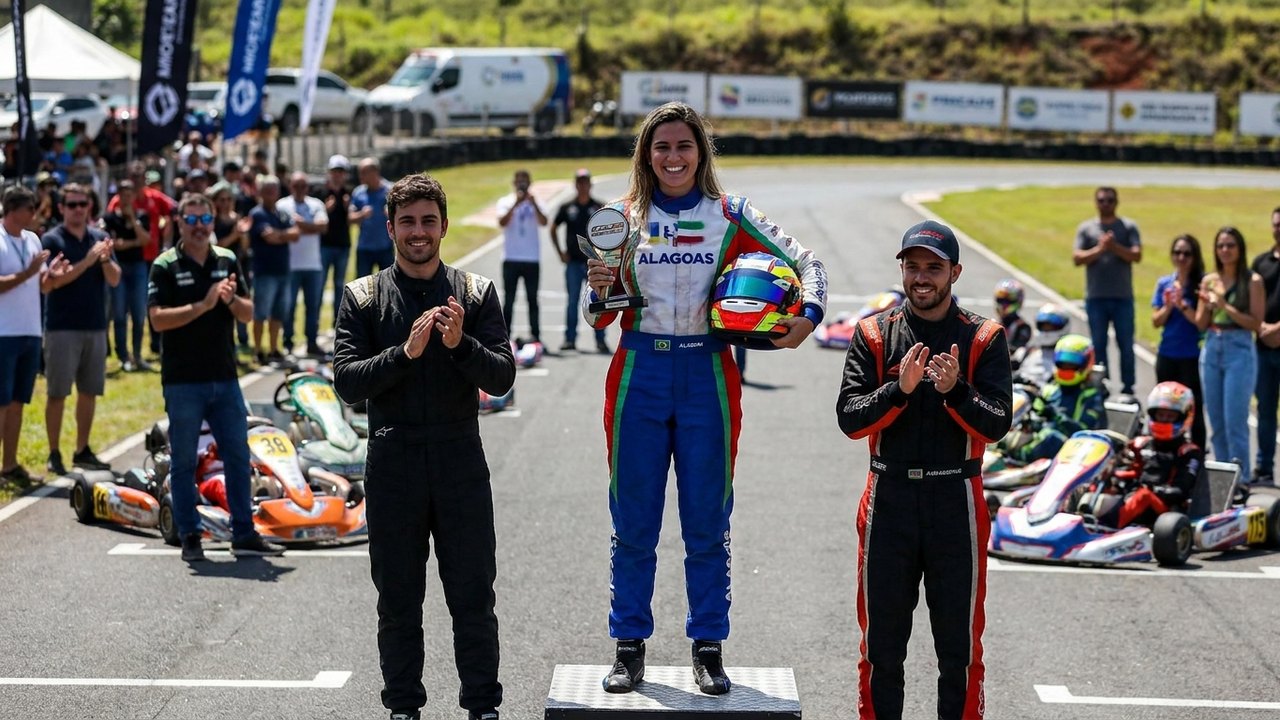 Mulher no pódio: pilota alagoana vence Campeonato de Kart disputado por homens