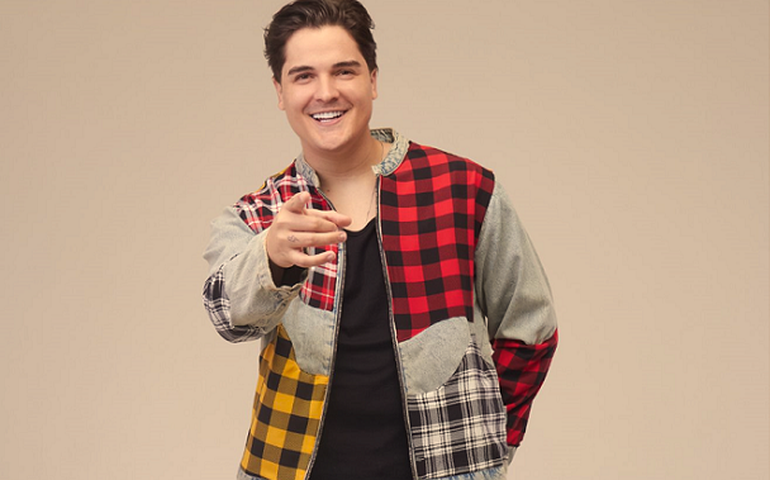 Eric Land estreia novo show, focado nos festejos juninos