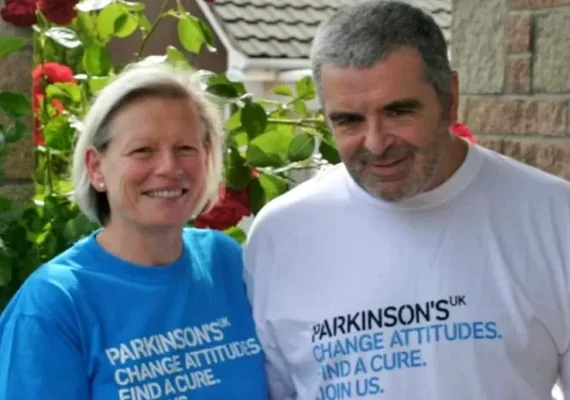 Mulher capaz de reconhecer Parkinson pelo olfato inspira cientistas