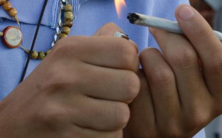 Uso recreativo da maconha passa a ser legalizado na Alemanha