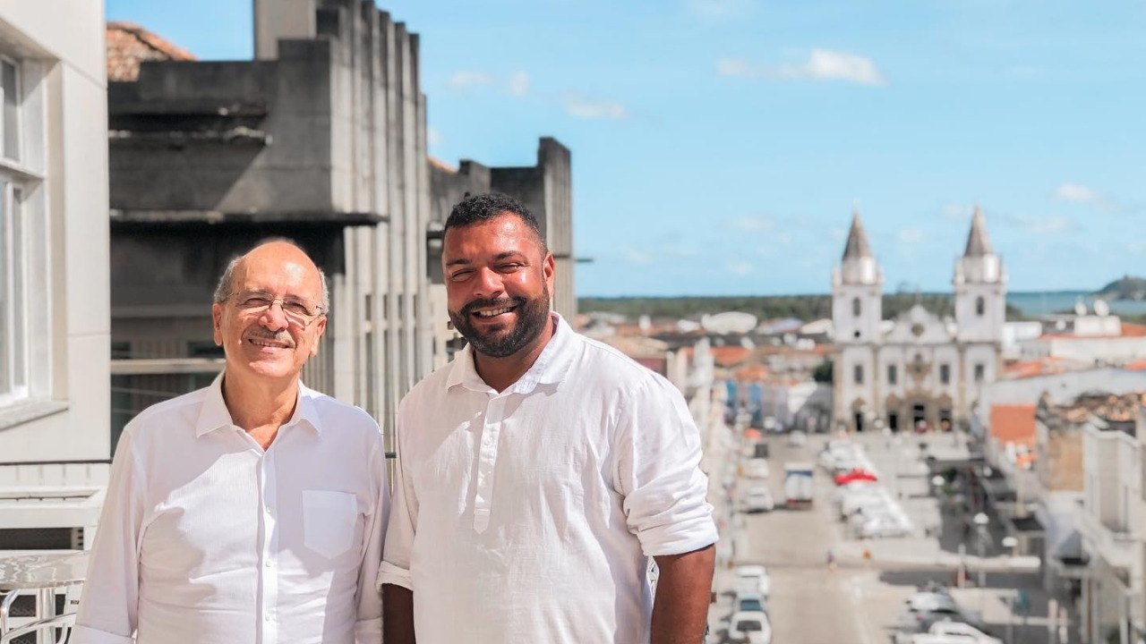 Prefeitura de Penedo transmitirá cerimônia de posse de Ronaldo Lopes e João Lucas