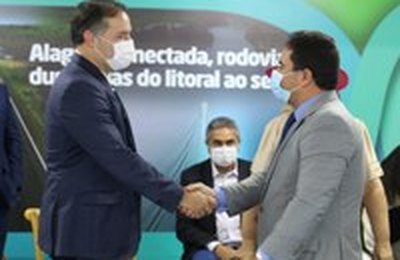 Em Palácio, Marcelo Victor participa de ato sobre duplicação da AL-220 e destaca papel do Parlamento