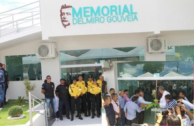 Prefeito celebra festa inaugurando Memorial do grande Delmiro Gouveia