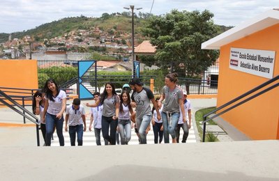 Reformas e construções garantem melhorias na Educação no Alto Sertão