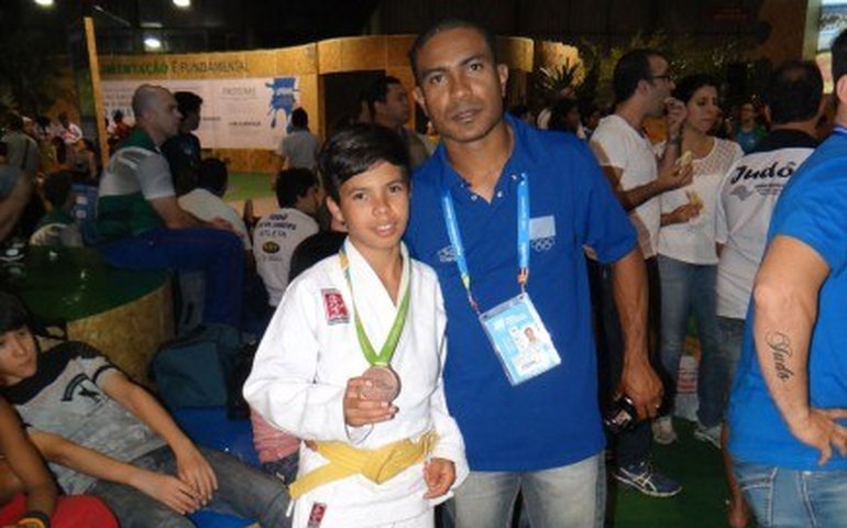 Judoca alagoano da cidade de Piranhas conquista o bronze no Paraná