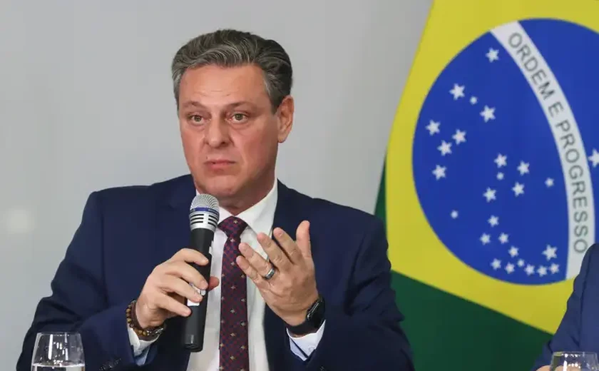 Fávaro apresenta a Lula propostas para ampliação do Sisbi-Poa