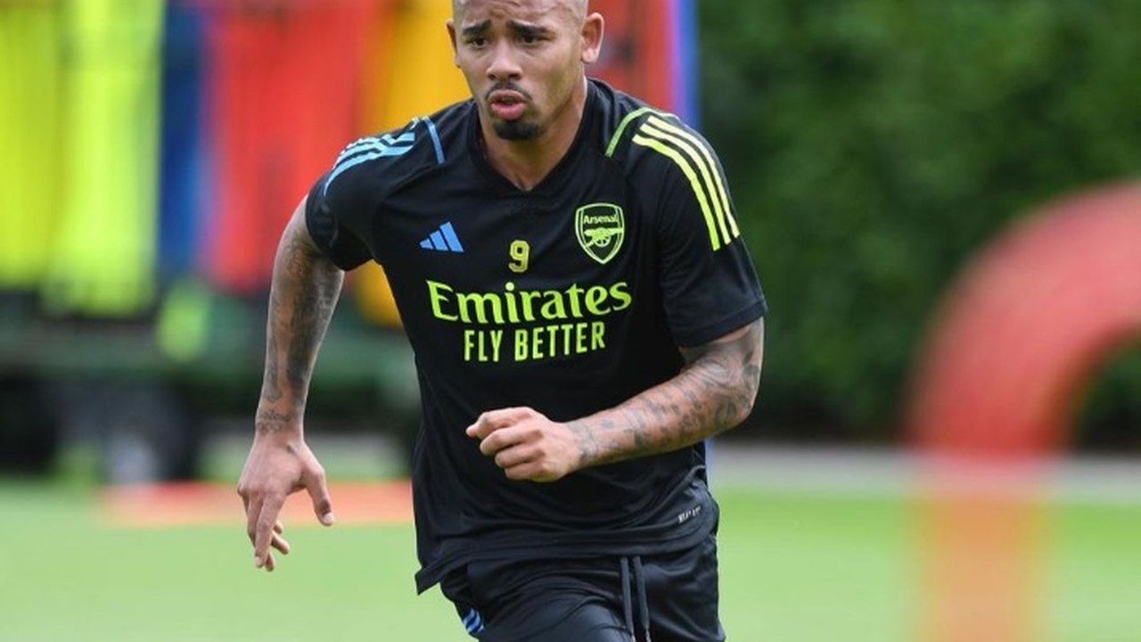 Gabriel Jesus ganha nova chance com Diniz após passar em branco nos últimos jogos pela seleção