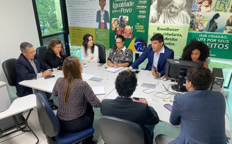Reunião discute medidas de compensação para comunidade escolar afetada pelo Caso Braskem em Alagoas