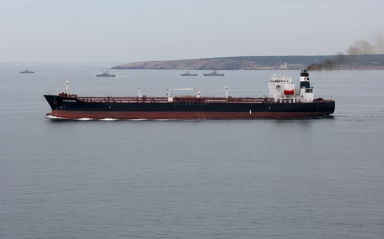 Putin afirma que ataques ucranianos a petroleiros não afetam suprimentos e promete retaliação