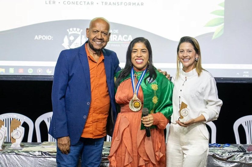 Consagração literária; Poeta Pedão ingressa na União Brasileira de Escritores durante cerimônia em Arapiraca