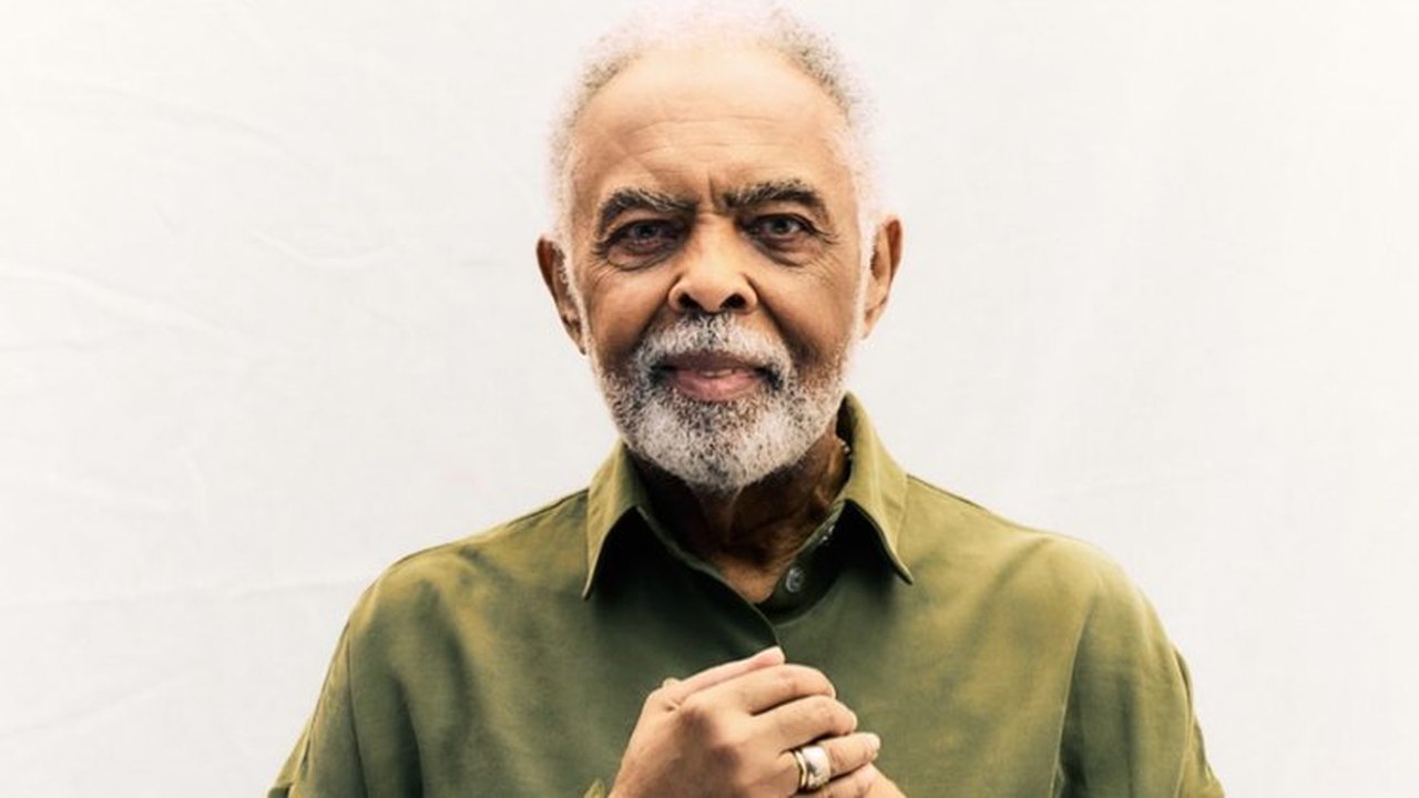 Gilberto Gil completa 80 anos; relembre momentos de sua carreira