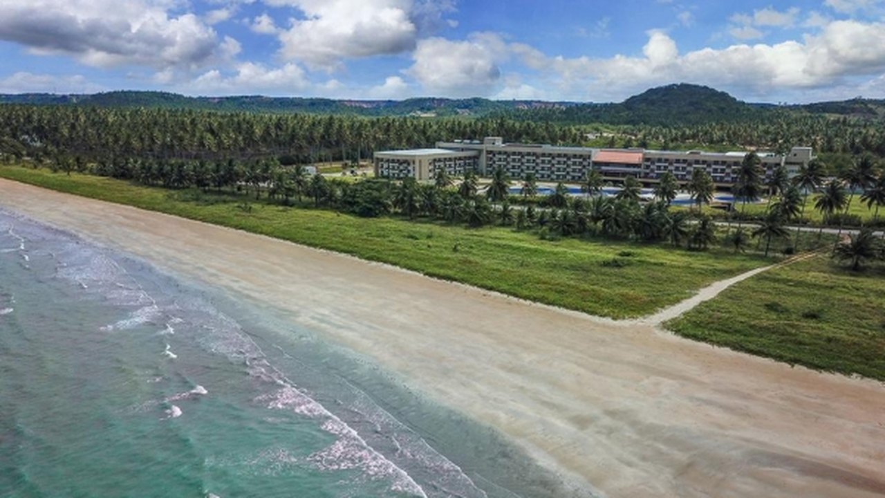 Governador inaugura resort em Japaratinga nesta terça-feira(30)