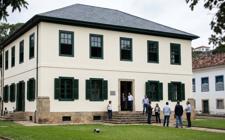 Marco arquitetônico do século XIX, Casa do Barão de Vassouras reabre após ampla restauração; veja o antes e depois