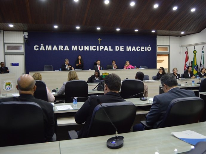 Câmara aprecia vetos do Executivo a projetos e destranca pauta de votação