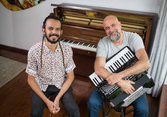 Salomão Soares e Toninho Ferragutti em um encontro de linguagens