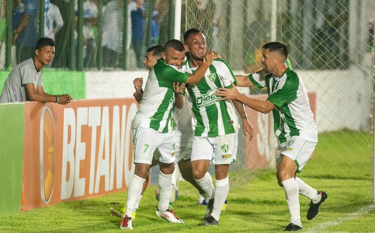 Virada espetacular: Murici avança na Copa do Brasil após superar o Confiança