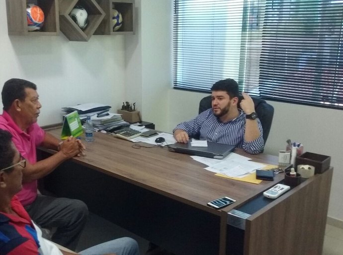 Presidente e vice do Coruripe visitam a sede da FAF e se reúnem com presidente