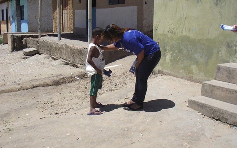Anjos da Paz levam atividades de prevenção às drogas para Fernão Velho